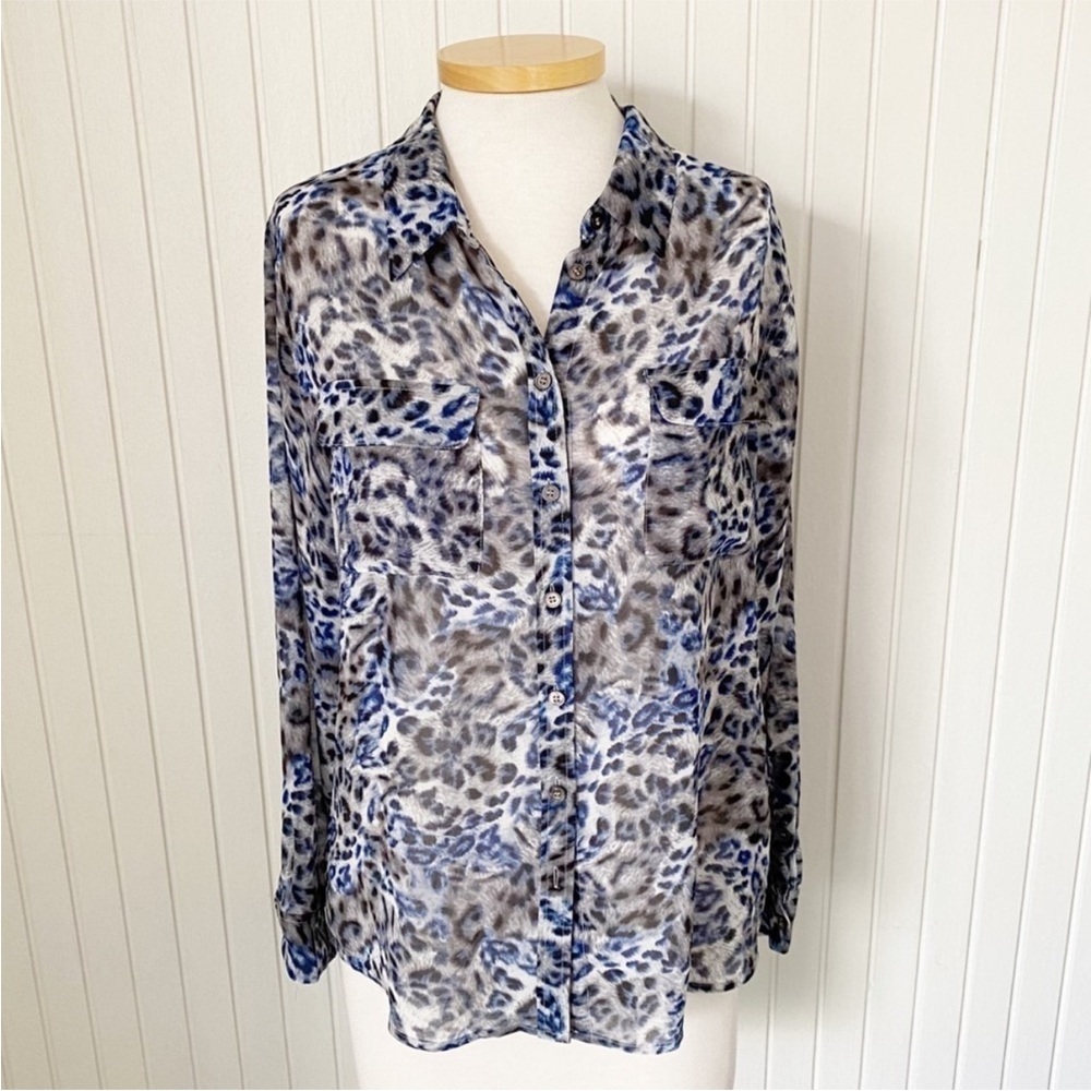 Two by Vince Camuto Blue Gray Black Animal Leopard Print Button Shirt Medium